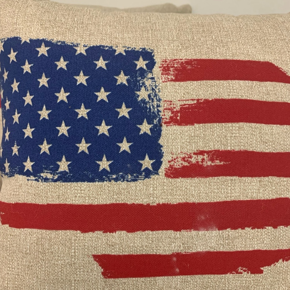 NWT Solarium Patriotic American Flag Throw Pillows Set of 212x12 Americana Decor - Picture 2 of 4